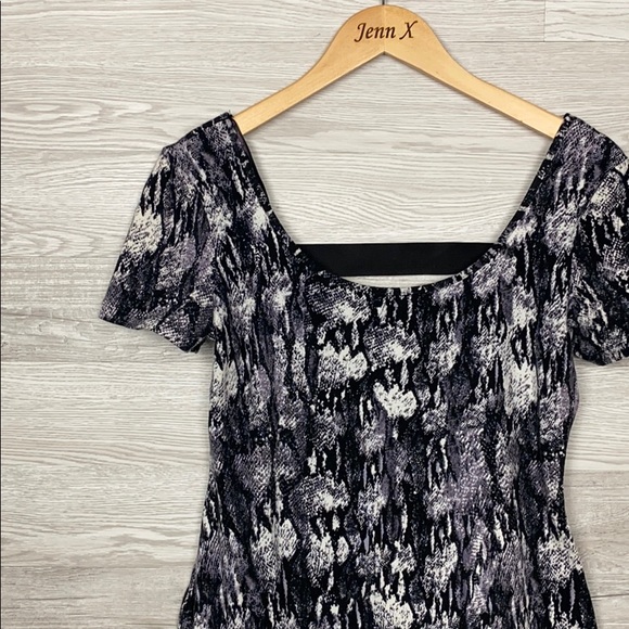 Material Girl Black Print Bodycon Dress - Picture 2 of 6